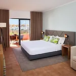 Nh Marina Hotel Portimão