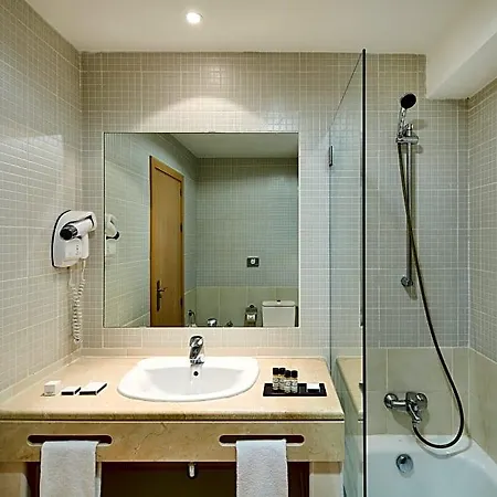 Hotel Nh Marina Portimão