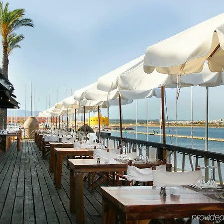 Nh Marina Hotel 4*