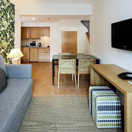 Hotell Nh Marina