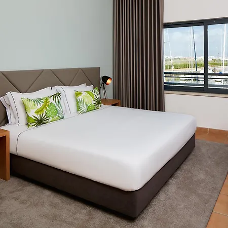 Nh Marina 4* Portimão