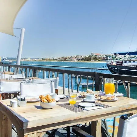 Hotel Tivoli Marina 4*