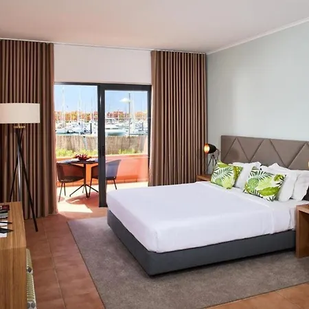 Hotel Nh Marina Portimão